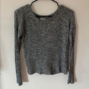 Open tie back, long sleeve